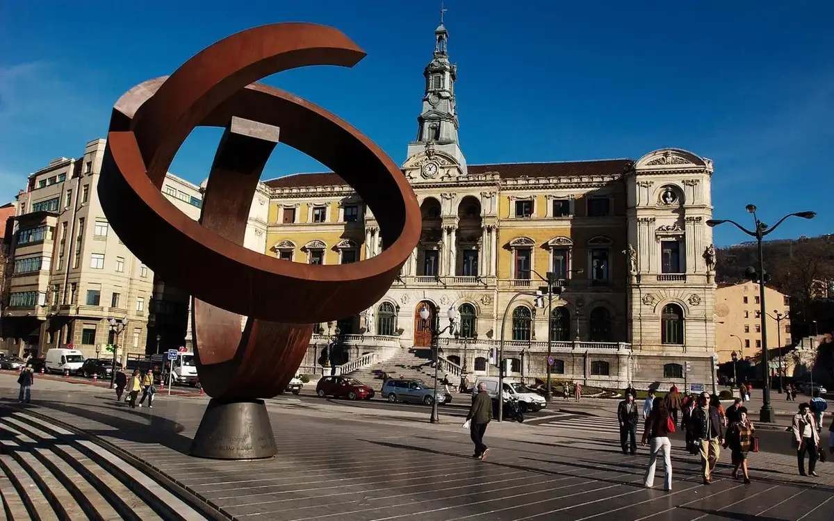 Ribera de Bilbao y arquitectura urbana del País Vasco