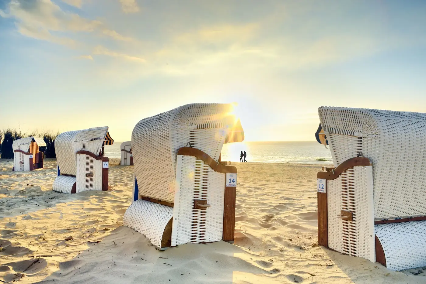 Costa del mar del Norte, playa y lugares de interés marítimos de Cuxhaven, Alemania
