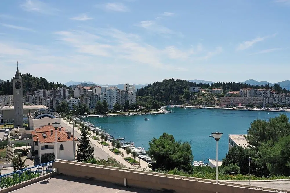 Destino de ferry: Ploče