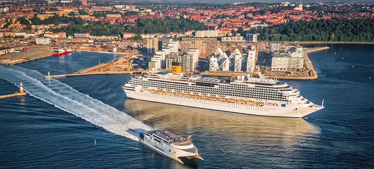Aarhus – puerto y destino de ferry