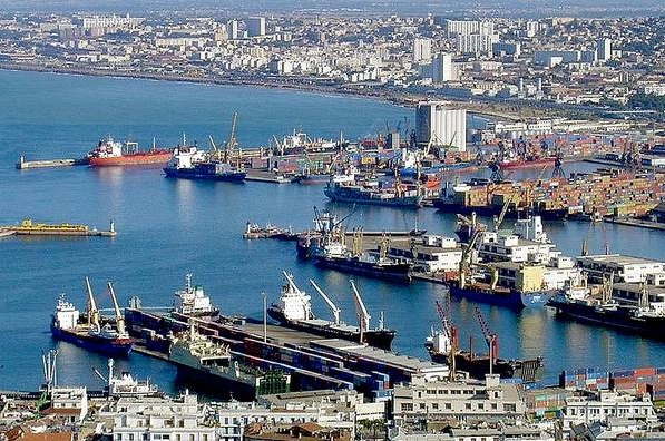 Algiers – puerto y destino de ferry