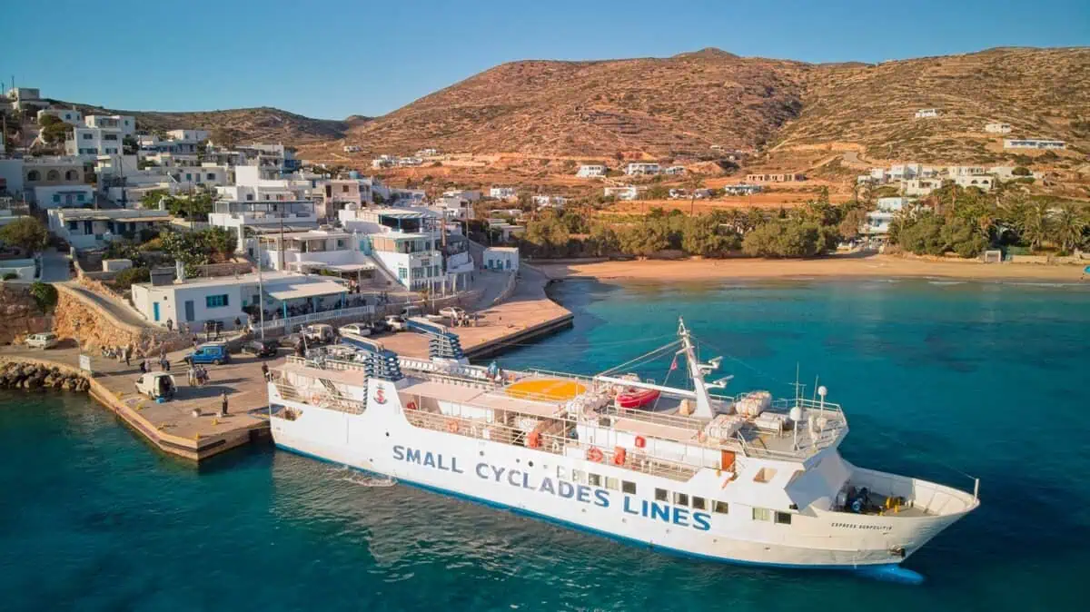 Donoussa – puerto y destino de ferry