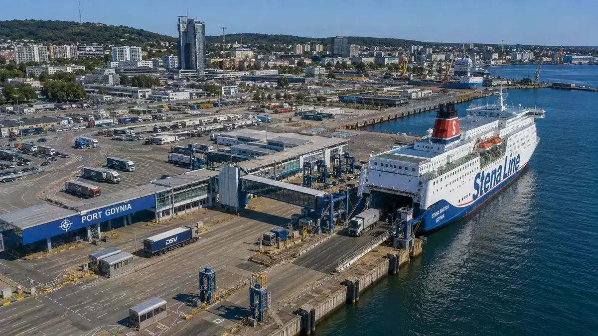 Terminal de ferris de pasajeros de Stena Line en Gdynia, Polonia