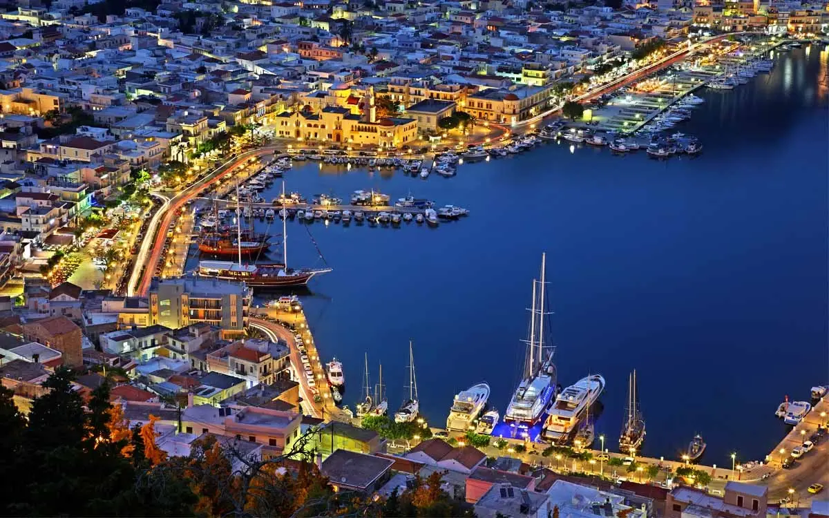 Kalymnos – puerto y destino de ferry
