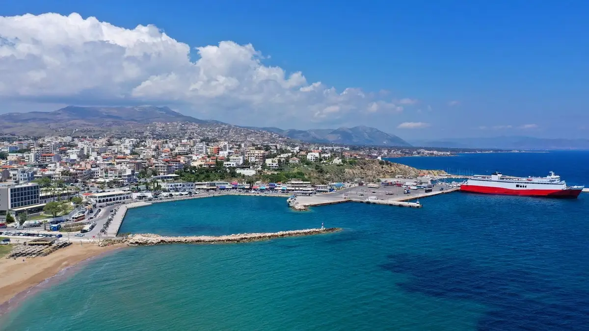 Rafina – puerto y destino de ferry