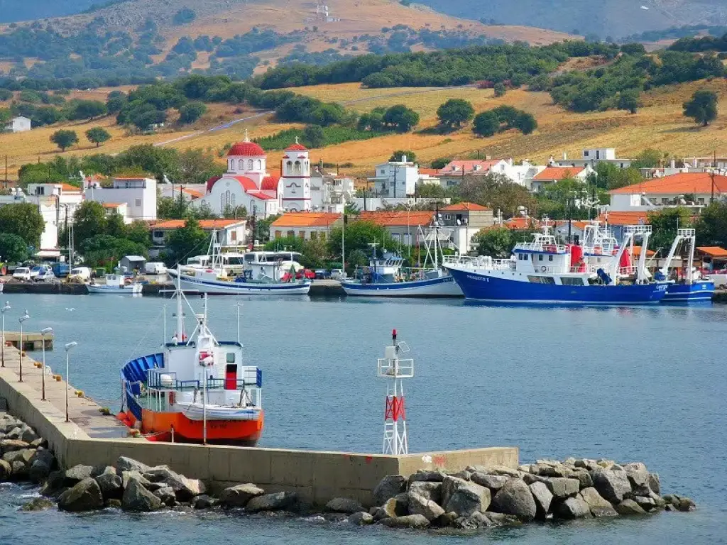 Samothrace – puerto y destino de ferry