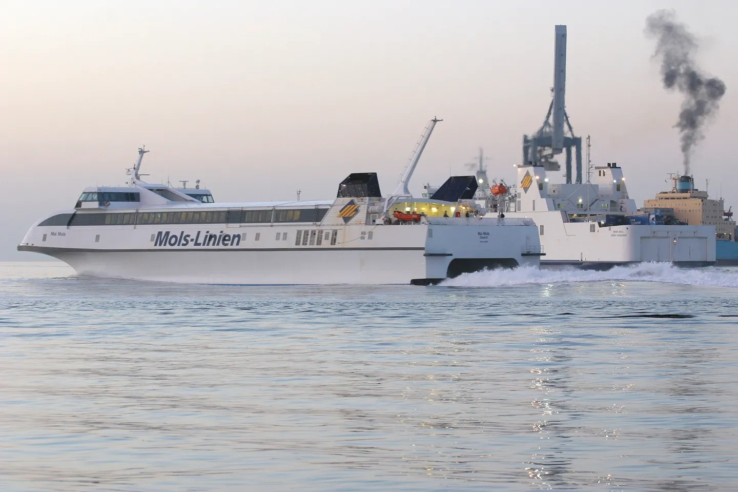 Ferry de Molslinjen